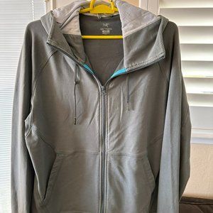 Arcteryx Men Medium Versatile Jacket